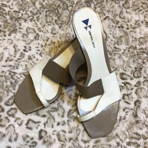 DANIBLACK VERO CUOIO HEELS  LEATHER SANDAL SZ 8M